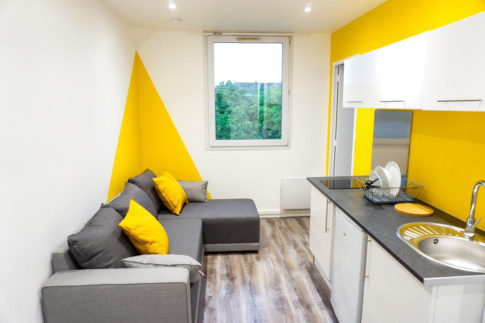 Estudio Independiente Bussy-Saint-Georges 244276