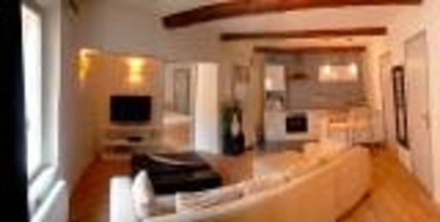 Colocação Hyères 54134