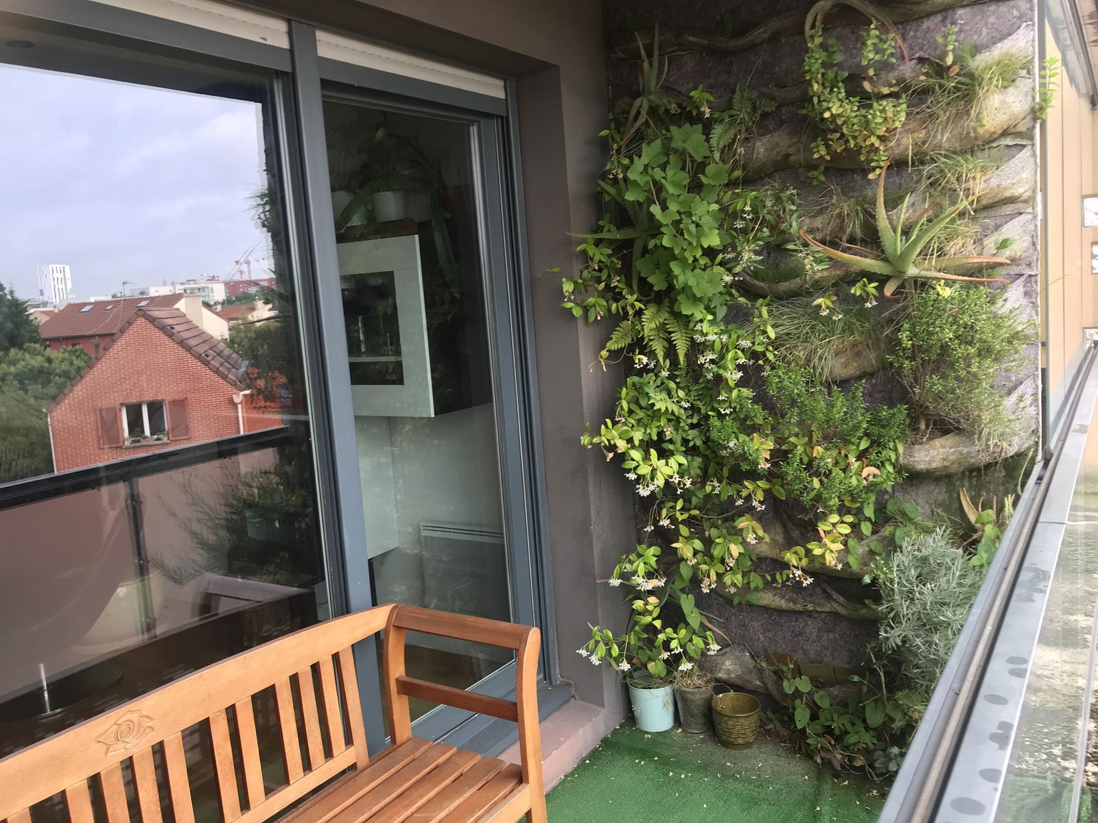 Colocação Aubervilliers 225105