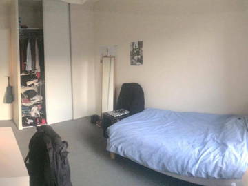 Roomlala | Acomodação compartilhada em La Plaine Saint Denis.