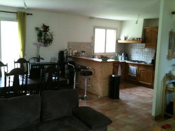 Roomlala | Acomodação compartilhada em uma casa perto de Reims