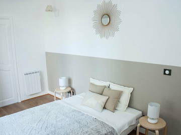 Roomlala | Acomodação compartilhada mobiliada e reformada no centro de Vitry