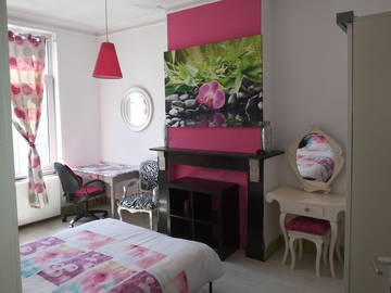 Roomlala | Acomodação compartilhada no bairro Eu de Etterbeek, Bélgica