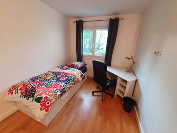 Roomlala | Acomodação compartilhada perfeita em Cergy Préfecture