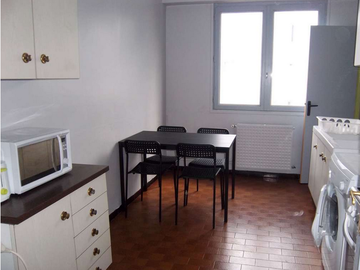 Roomlala | Acomodação compartilhada - Universidade Jean Monnet 