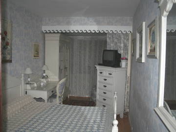 Roomlala | Aconchegante quarto de 13m² mais banheiro para alugar