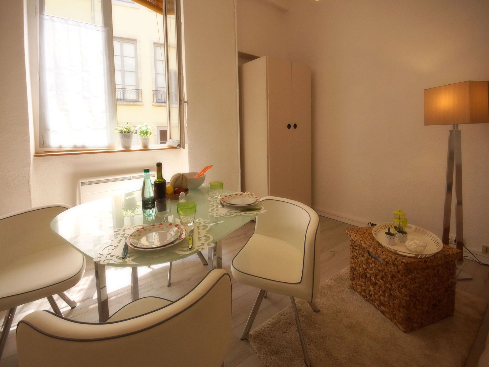 Estudio Independiente Lyon 180794