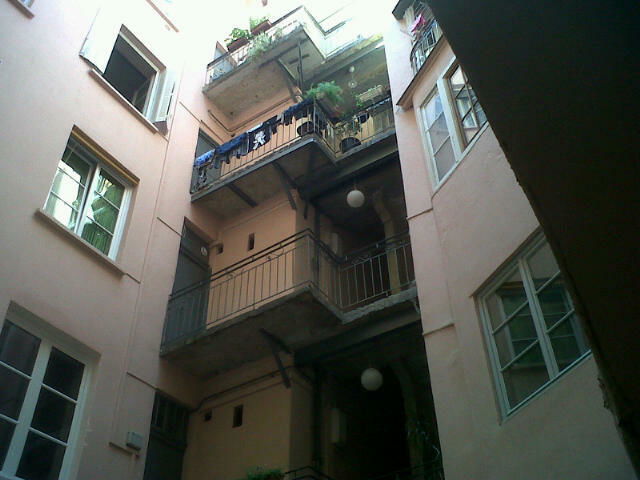 Estudio Independiente Lyon 180794