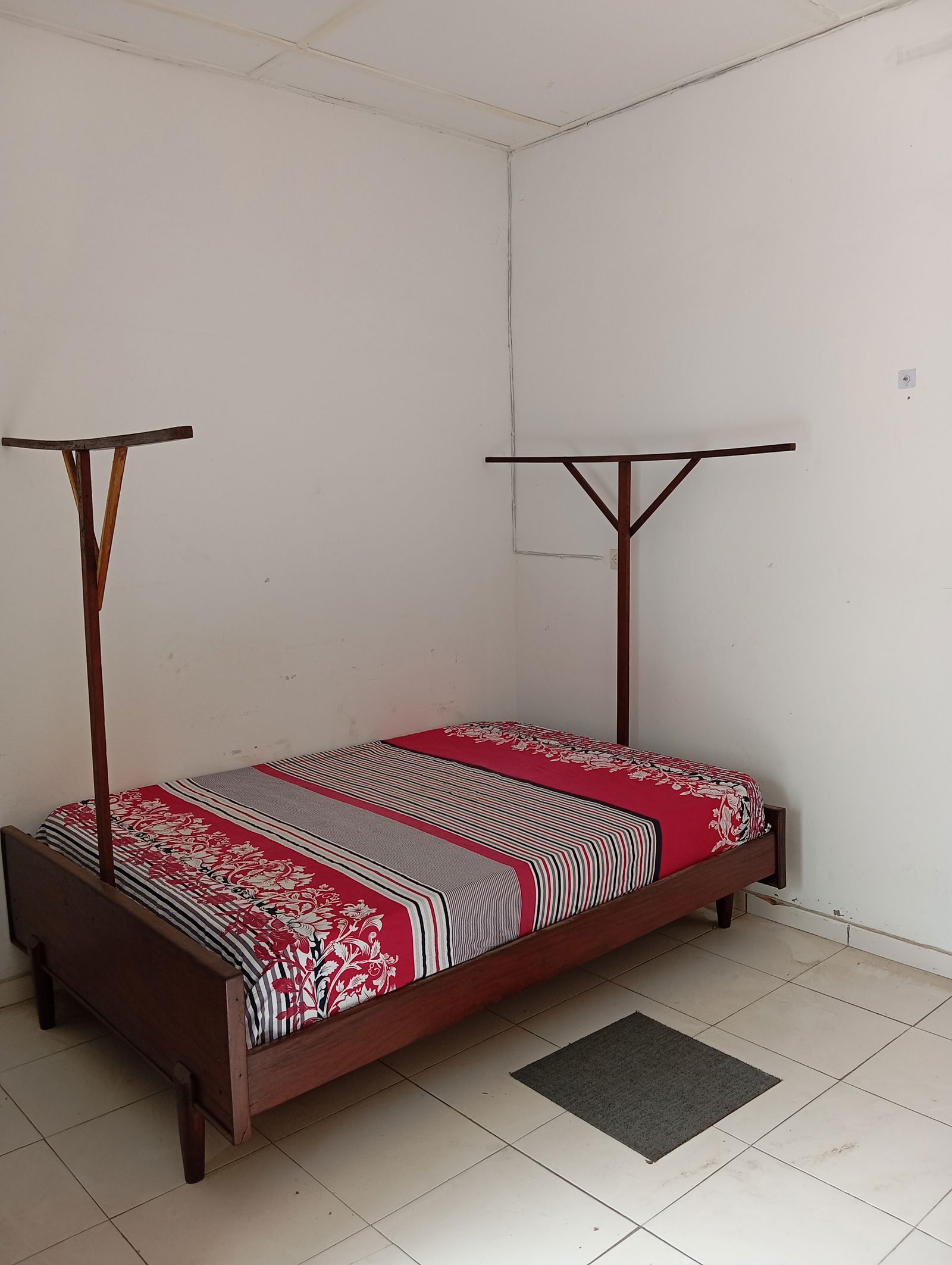 Unabhängiges Studio Lomé 632396