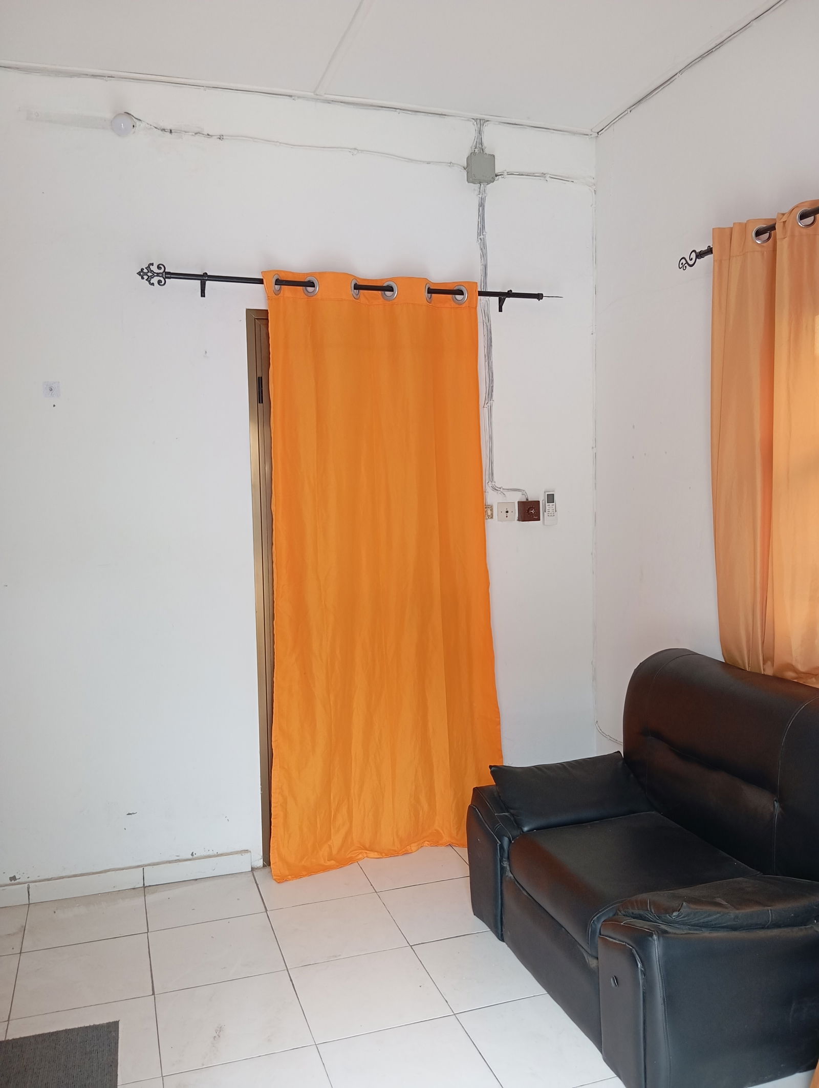Unabhängiges Studio Lomé 632396