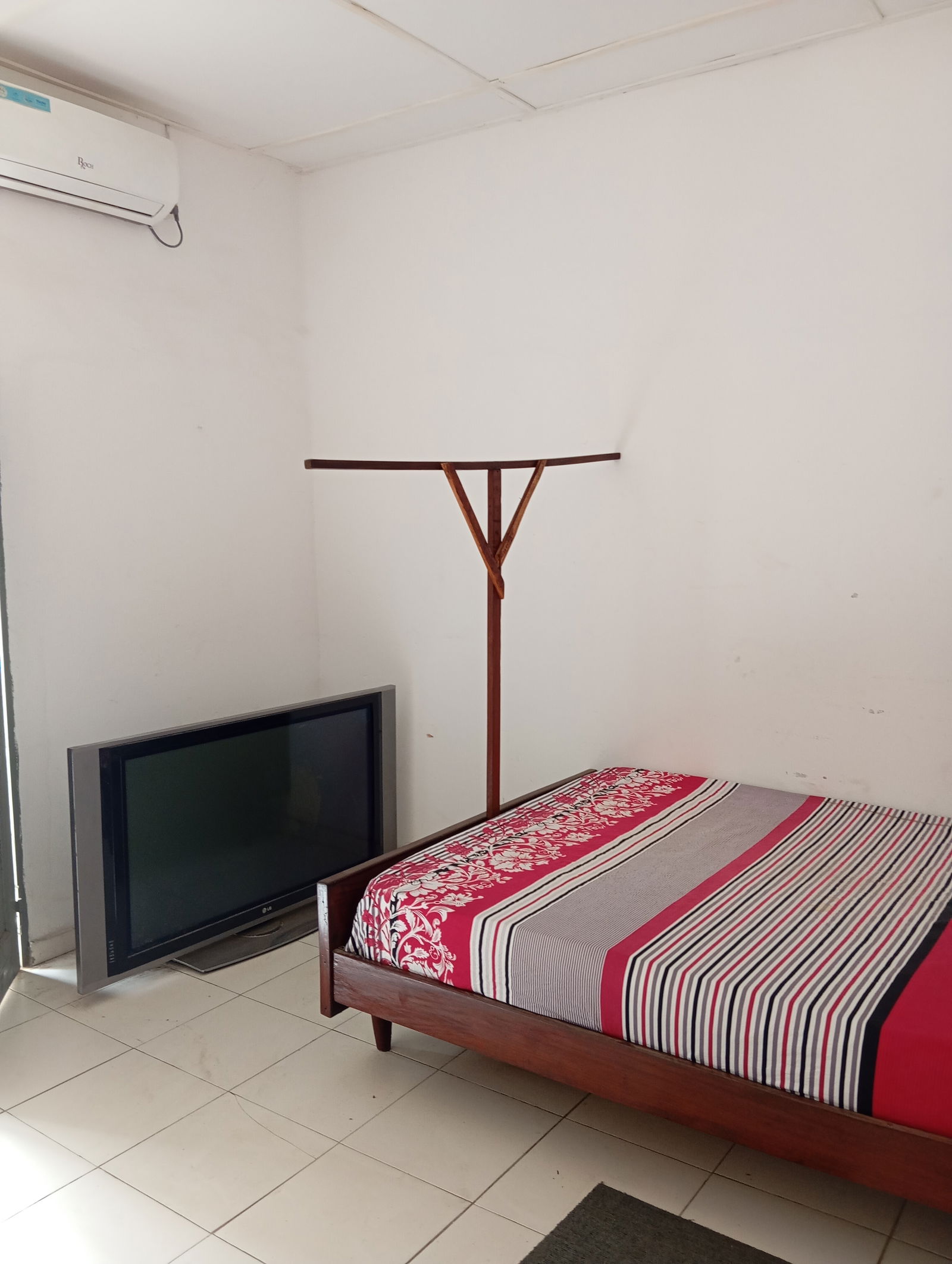 Unabhängiges Studio Lomé 632396