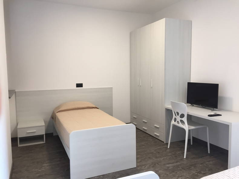 Hospedagem Em Casa De Família Monza 186292-4