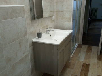 Logement entier à louer à Firenze - photo 9 : salle de bain-9