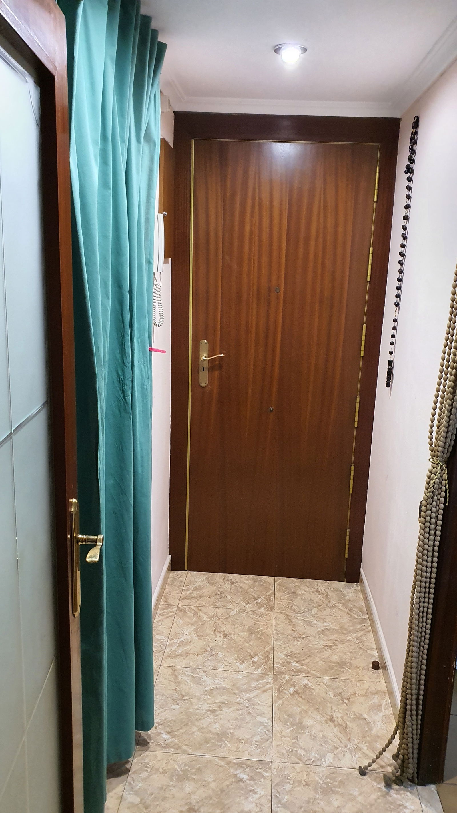 Famiglia L'Hospitalet de Llobregat 254500