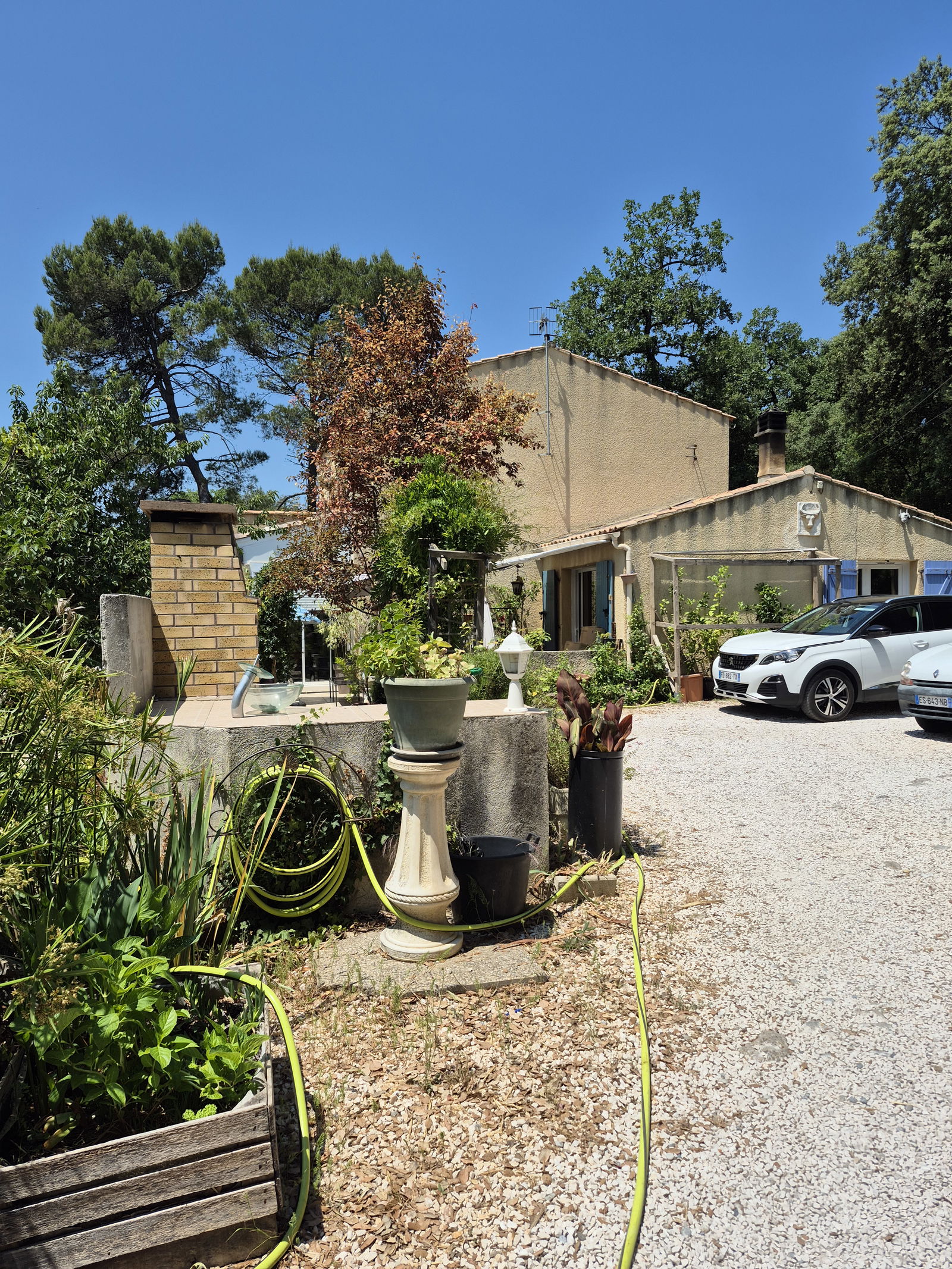 Famiglia Flassans-sur-Issole 48551