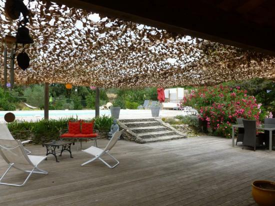 Famiglia Nîmes 68847