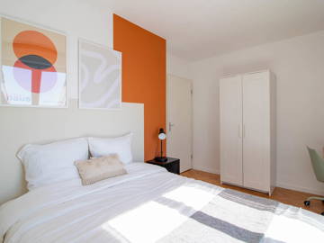 Roomlala | Agradable Habitación De 10m² En Alquiler En Saint-Denis - SDN16