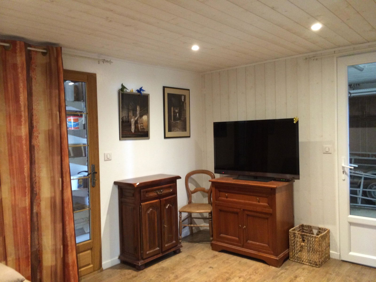Onofhängeg Studio Ginestet 42135
