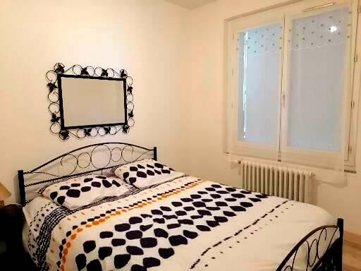 Room In The House Noyers-sur-Cher 247796-1