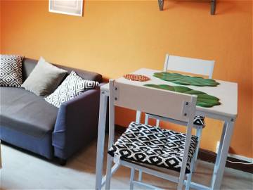 Roomlala | Agréable Meuble En Centre Ville Pour Votre Séjour à Vichy