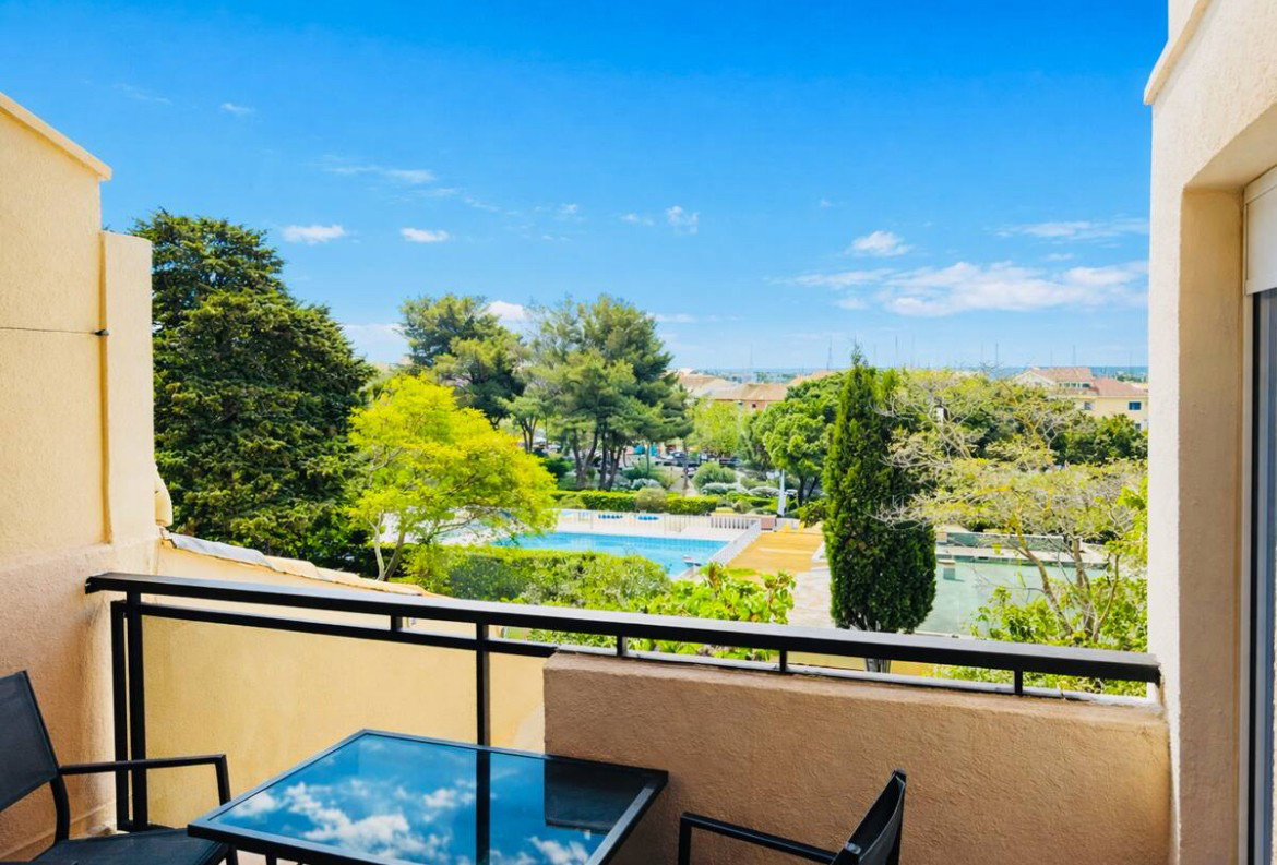 Entire Home Agde 661220