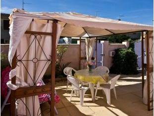 Room For Rent Marsillargues 125470-1