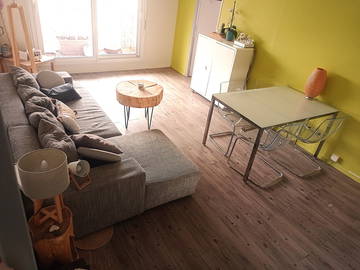 Roomlala | Alloggi condivisi - Vaulx-en-velin con parcheggio gratuito e custode