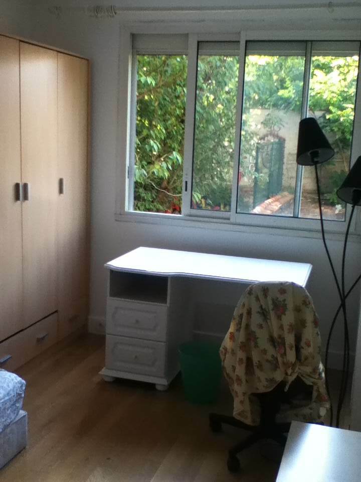 Collocazione Montreuil 50360