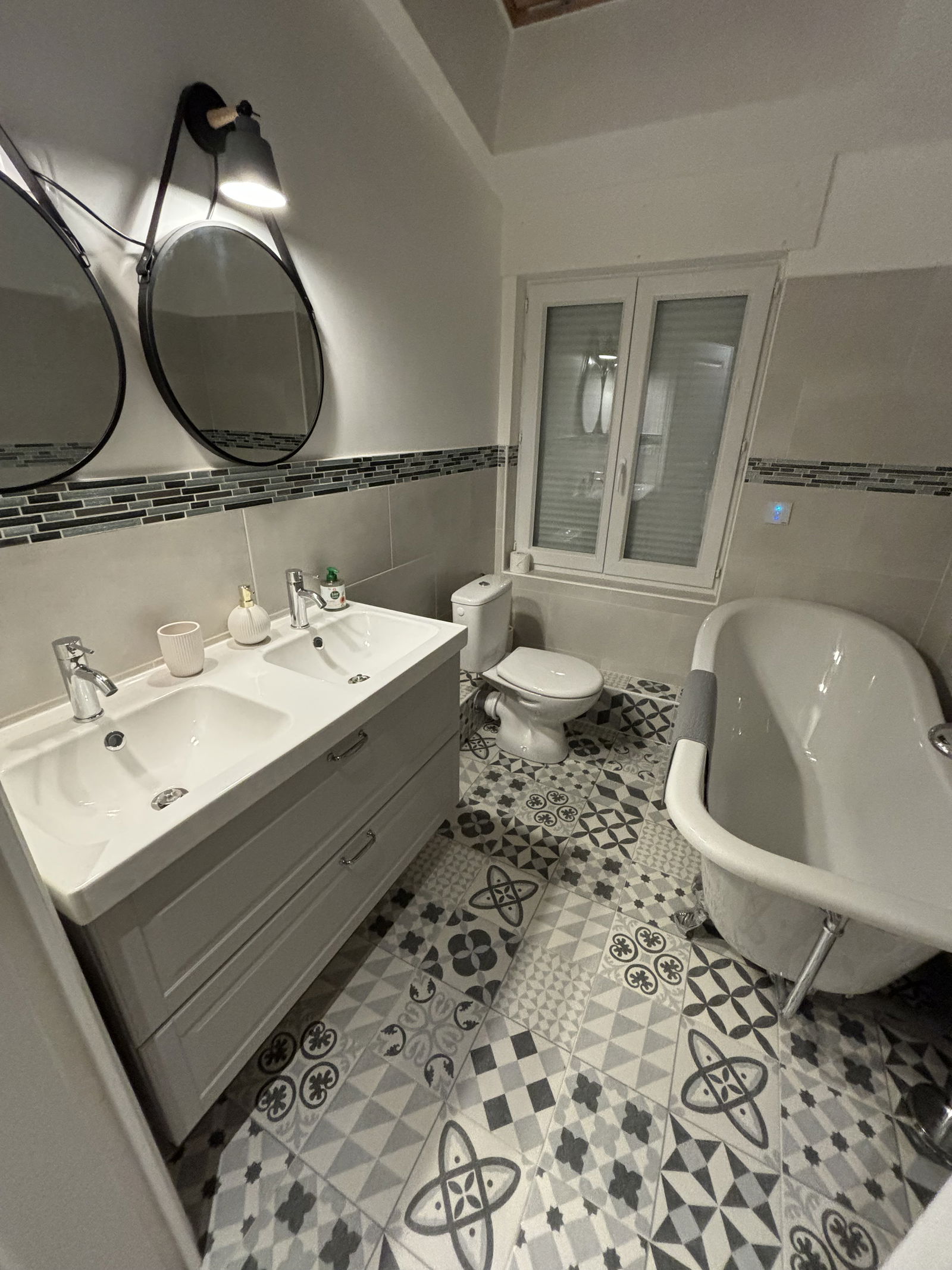 Collocazione Thiais 487623