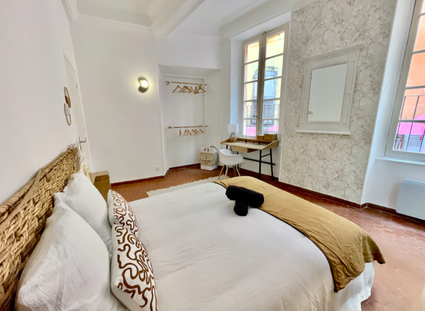 Collocazione Grasse 665666