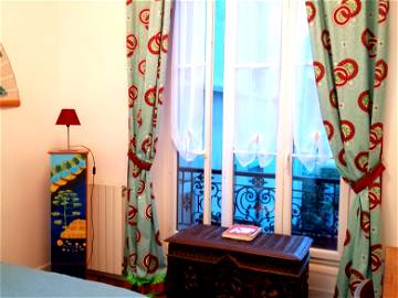 Roomlala | Alloggio condiviso di 14 m2 nel cuore di Parigi - vista sul passaggio alberato
