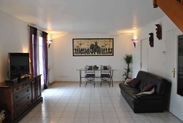 Collocazione Bussy-Saint-Georges 27663