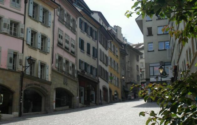 Collocazione Lausanne 119052