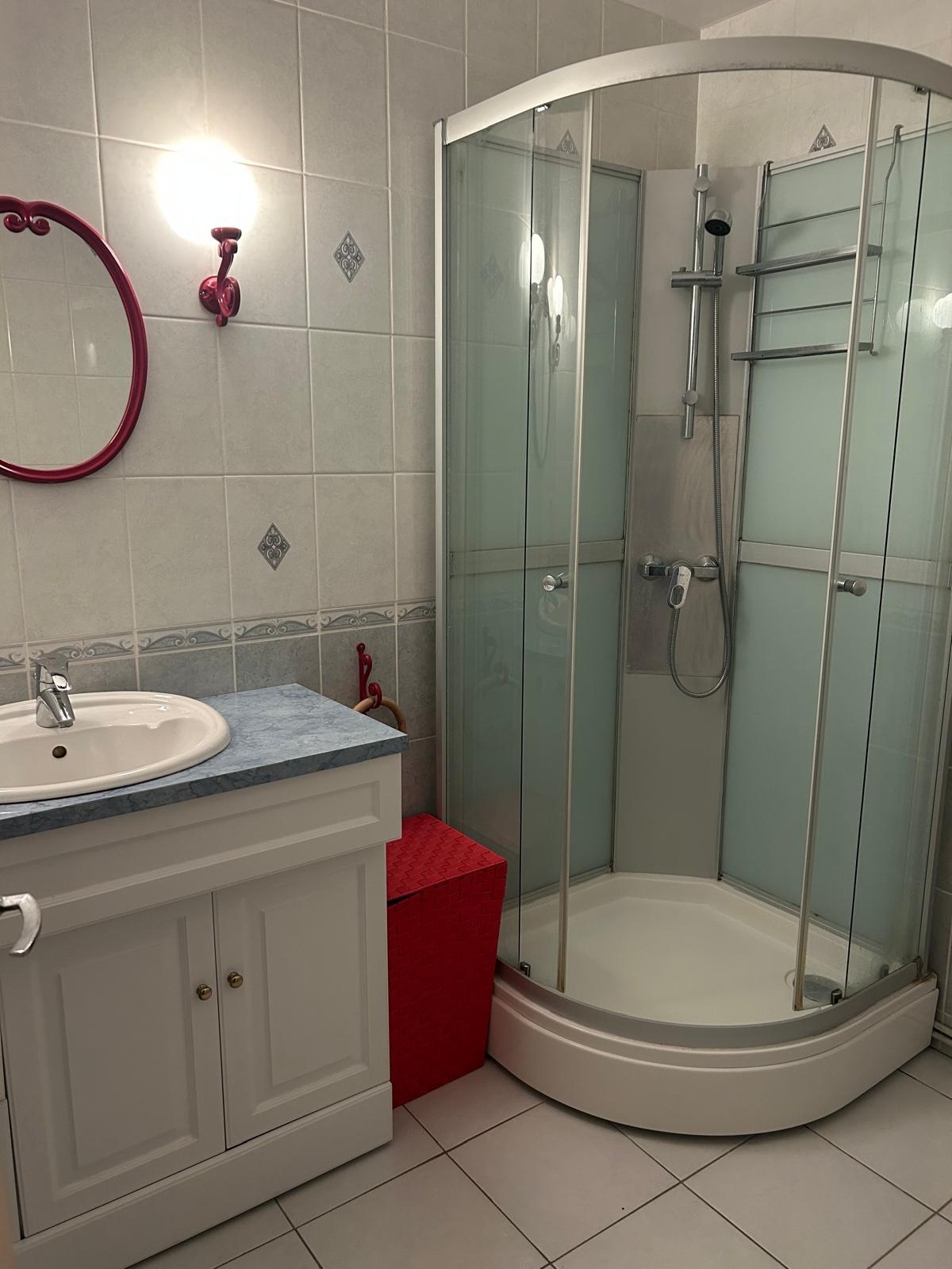 Collocazione Pontoise 663989