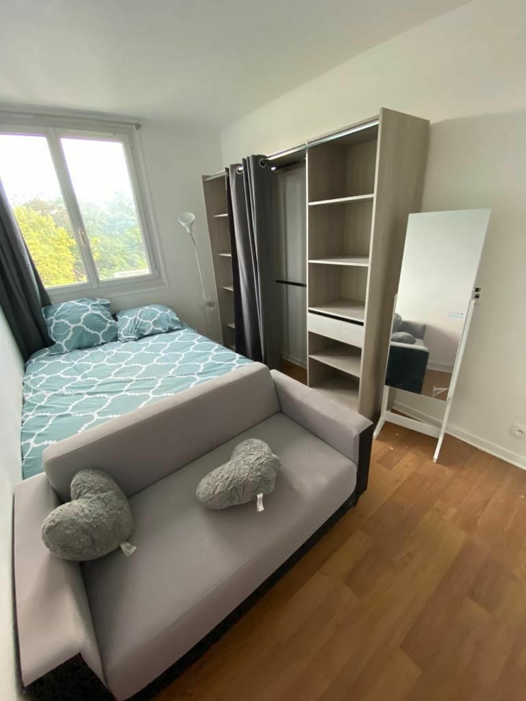 Collocazione Noisy-le-Grand 252426