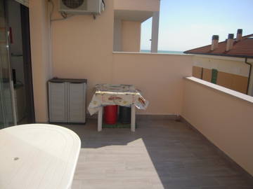 Room For Rent Senigallia 185366