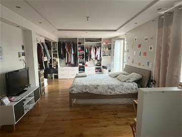 Roomlala | Alojamento compartilhado em casa grande de 260m2