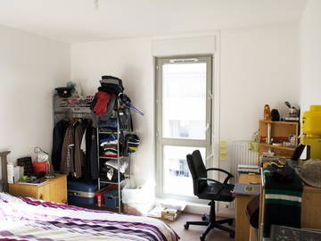 Roomlala | Alojamento partilhado - 1 quarto em Noisiel 