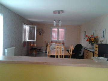 Roomlala | Alojamento partilhado: 2 quartos + casa de banho/WC privada e cozinha (135m2)