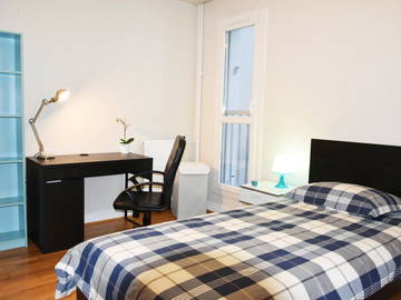 Roomlala | Alojamento partilhado Cergy 100 m2, perto de todas as escolas