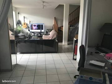 Roomlala | Alojamento partilhado em Aucamville