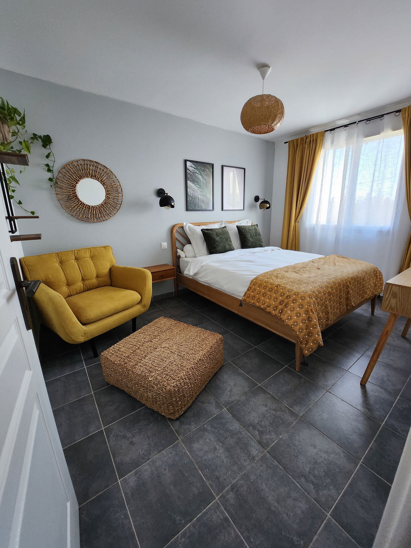 Colocação Châteauneuf-les-Martigues 384047