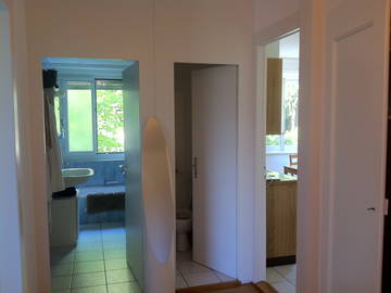 Roomlala | Alojamento partilhado em Lausanne