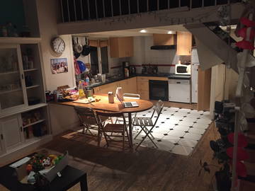Roomlala | Alojamento partilhado em Maisons-Alfort