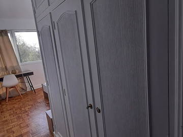 Roomlala | Alojamento partilhado em Pontoise