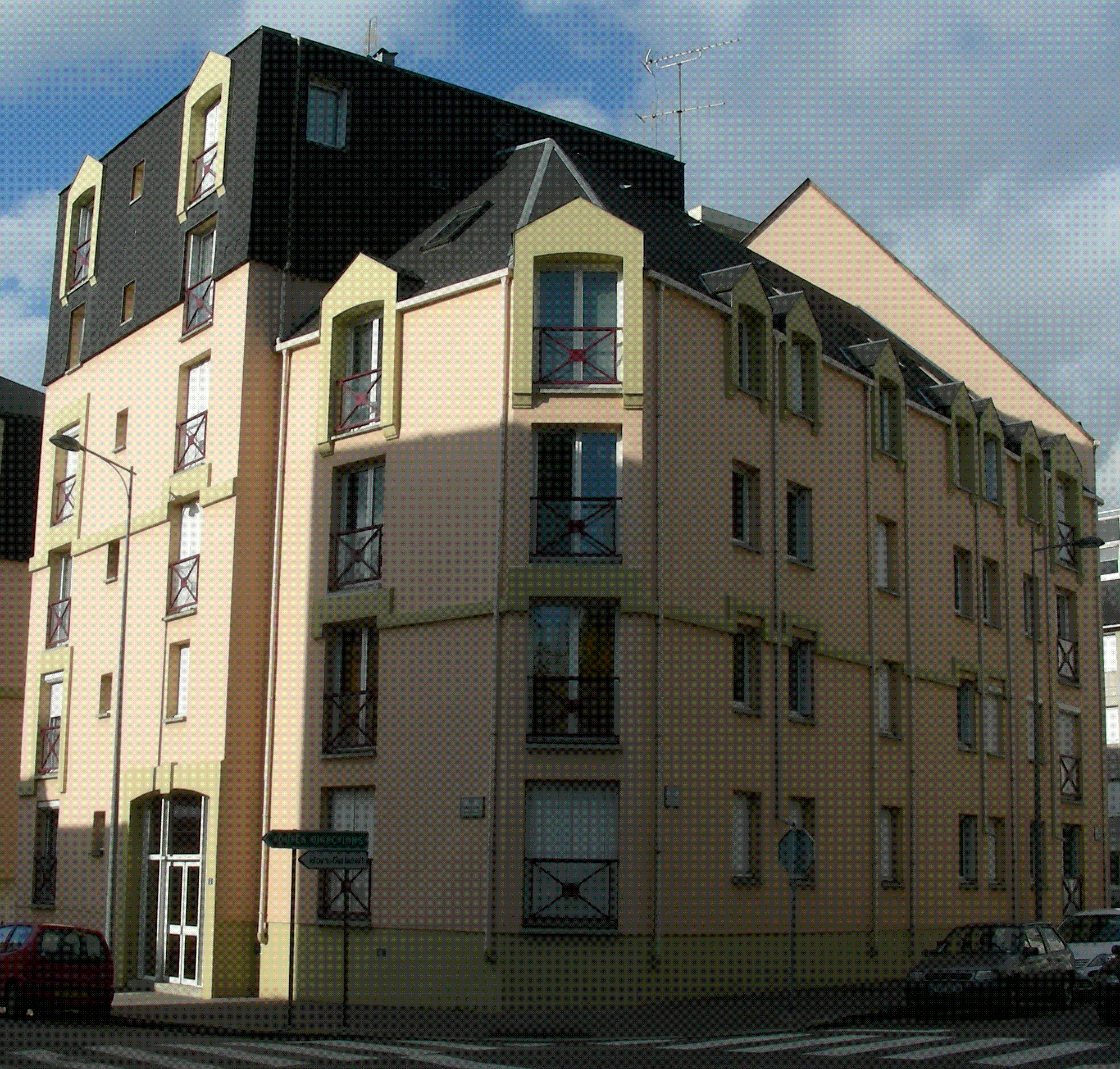 Roomlala | Alojamento partilhado em Rouen St Sever - Apartamento de 2 quartos sem mobília