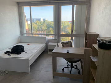 Roomlala | Alojamento partilhado Madelaine Evreux