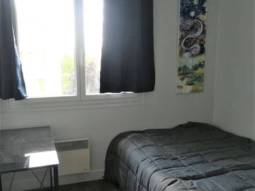 Roomlala | Alojamento partilhado na Rue De Mesly, Créteil
