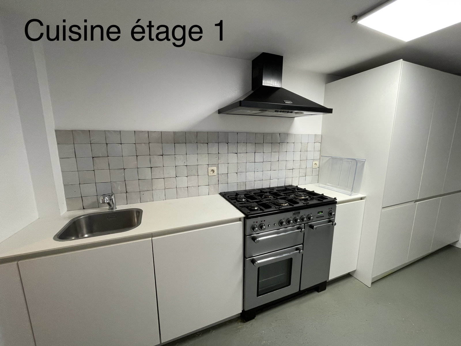 Colocação Liège 388231