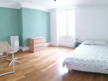 Roomlala | Alojamento partilhado no hipercentro de Orléans
